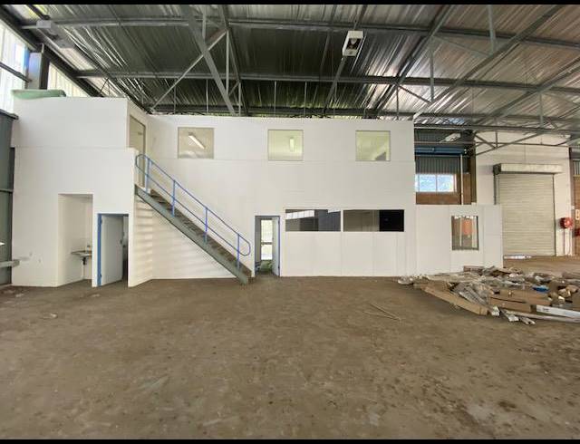 993M² WAREHOUSE TO LET IN WESTMEAD